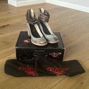 Freebird Heels